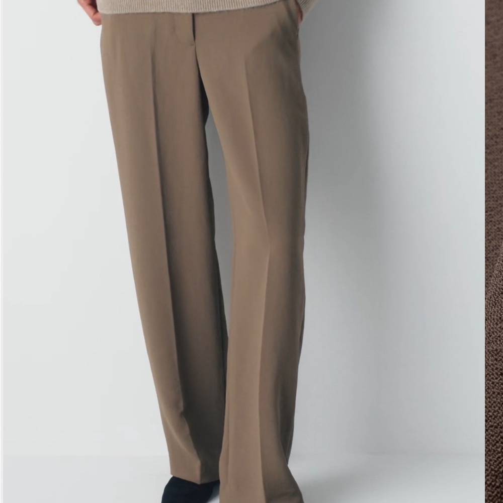 3 Pairs of Aritzia “The Limitless Pant”
